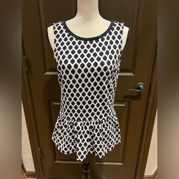 Banana Republic Black and White Peplum Top Medium - Picture 1 of 9